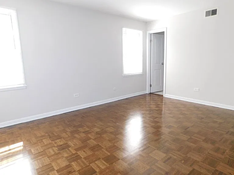 2610 Central Street — Photo 12