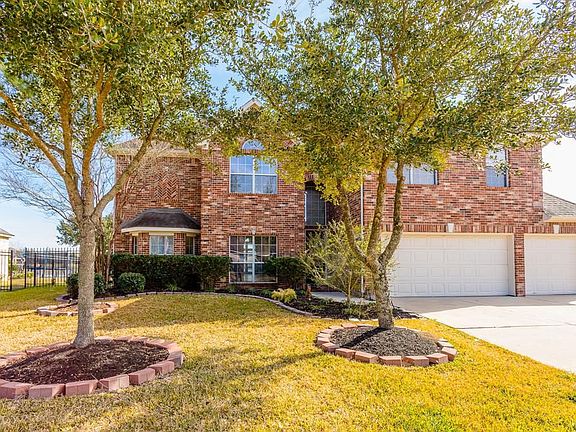 2nd image of 25547 Canyon Crossing Dr