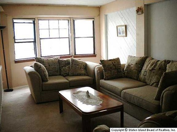 4th image of 1516 Richmond Ave