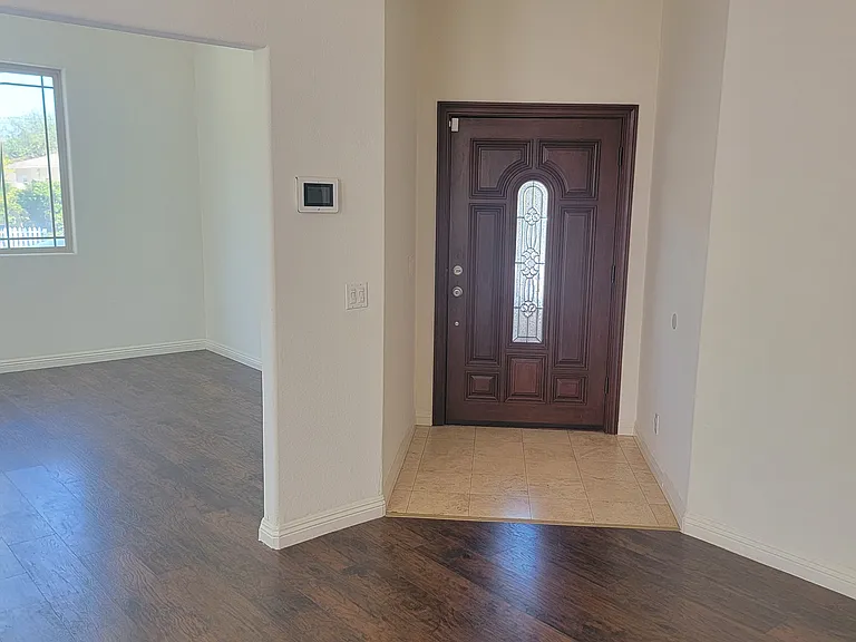 3716 Greenfield Ave — Photo 11