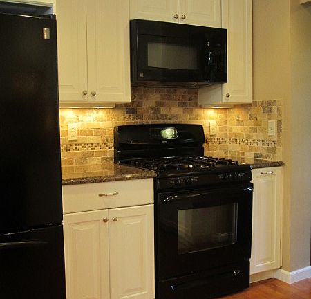4th image of 17 Marion Dr