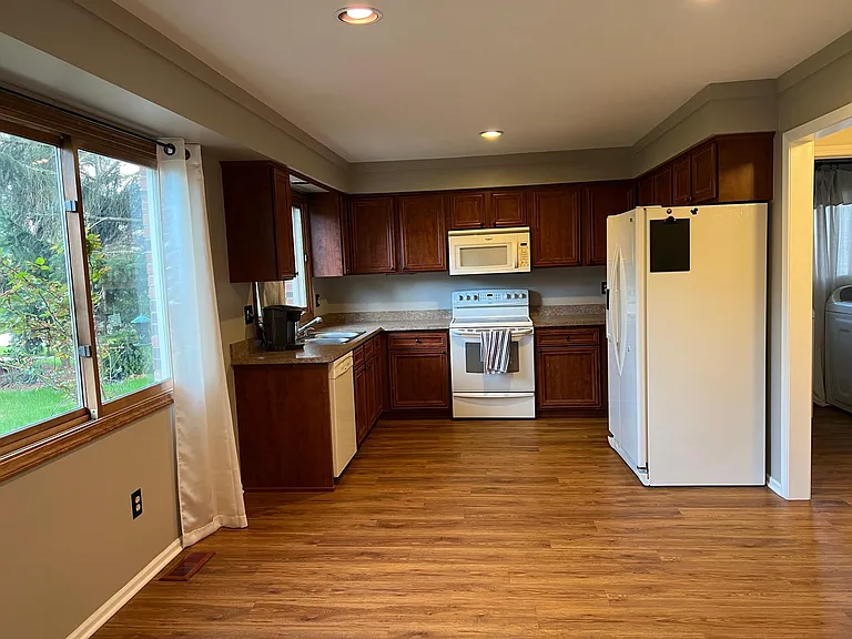 47240 Freedom Valley Dr — Photo 35
