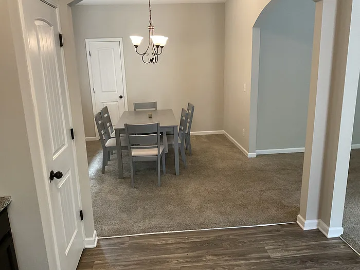 5020 Pioneer Pkwy — Photo 10