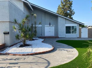 401 W Columbine Ave, Santa Ana, CA 92707