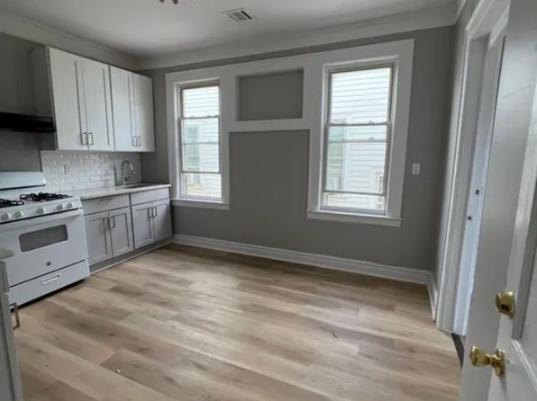 757 S 16th St, Newark, NJ