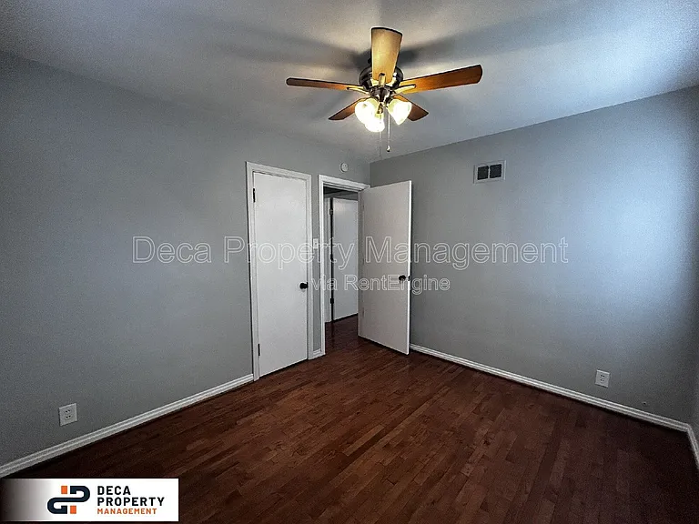 3940 Wilmington Ave #2F — Photo 12