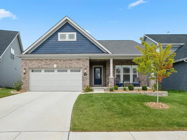147 Palais Ct, Saint Charles, MO 63301