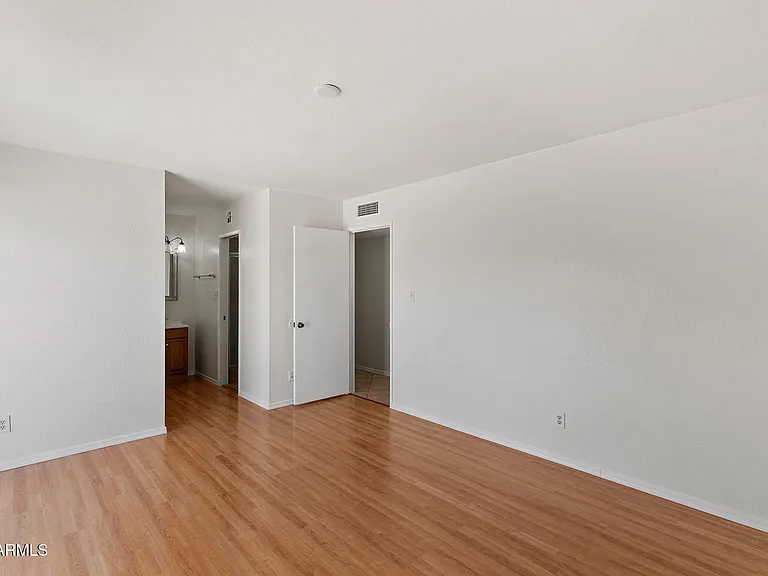 4503 W Bryce Ln — Photo 42