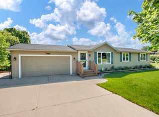 272 Main St S, Rosholt, WI 54473