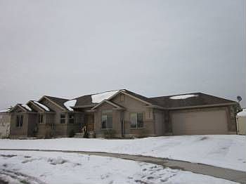 1st image of 3248 W Wellsville Cir