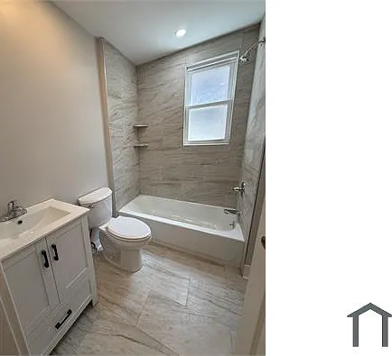 Studio, 600 sqft, $2,364 — Photo 4