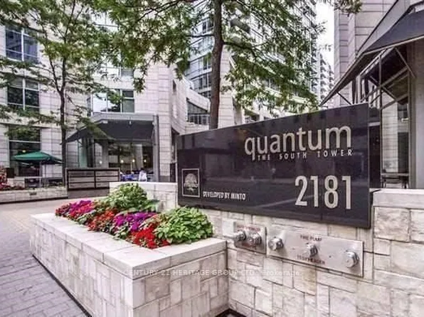 2181 Yonge St, Toronto, ON