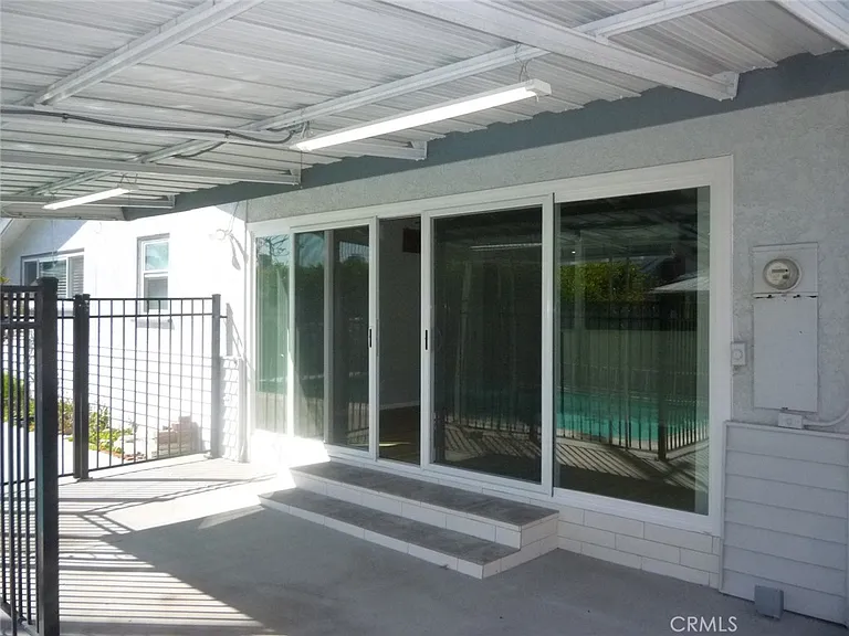 1432 W 172nd St — Photo 32