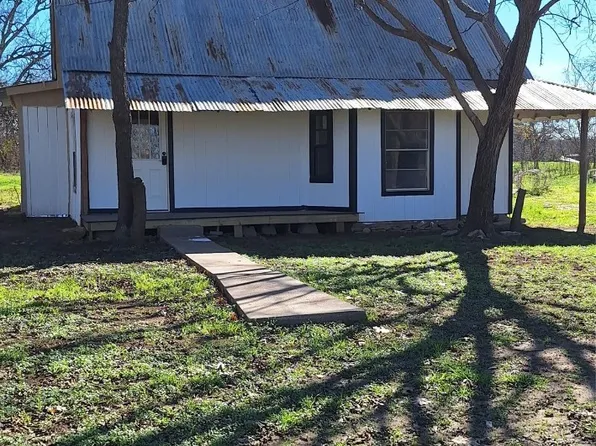 733 Baker St, Dublin, TX 76446