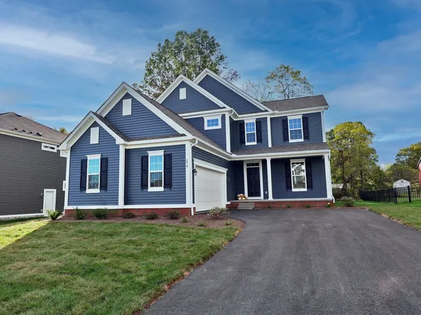 214 Isleta Dr, Pataskala, OH 43062