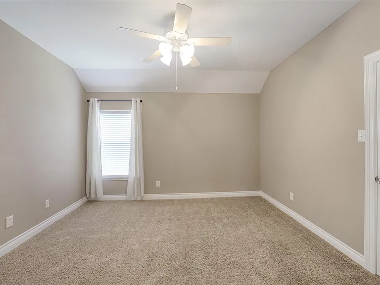 13715 Cypresswood Crossing Blvd — Photo 42