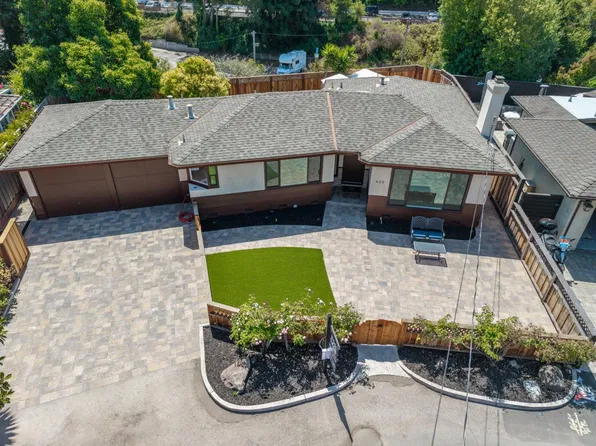 420 Pilgrim Dr, Capitola, CA 95010