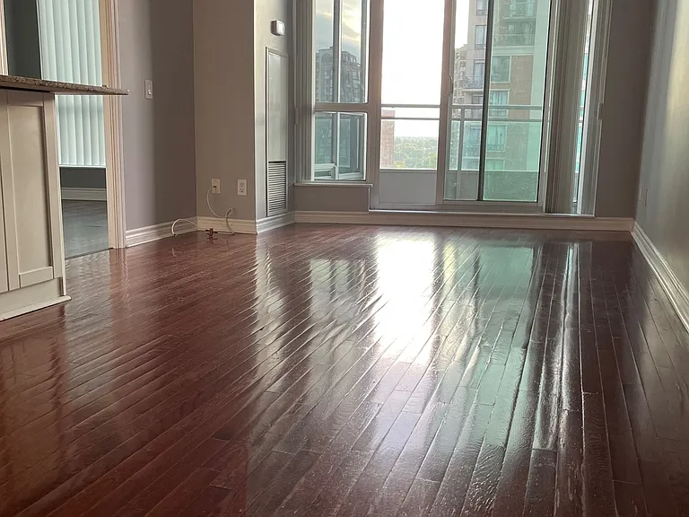 60 Byng Ave #1012 — Photo 1