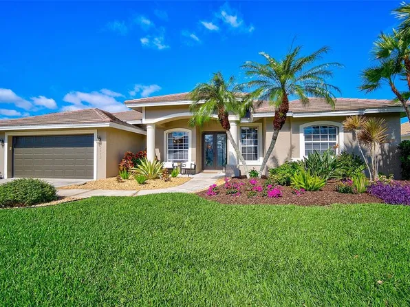 2972 Seasons Blvd, Sarasota, FL 34240