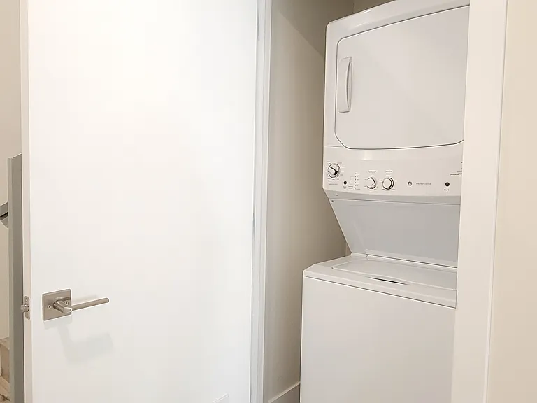 1110 S Magnolia Ave #202 — Photo 11