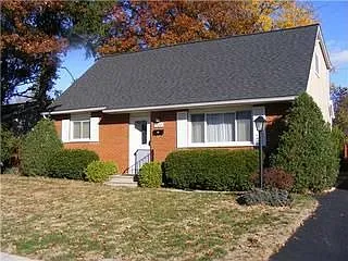 4642 Julian Dr photo 1