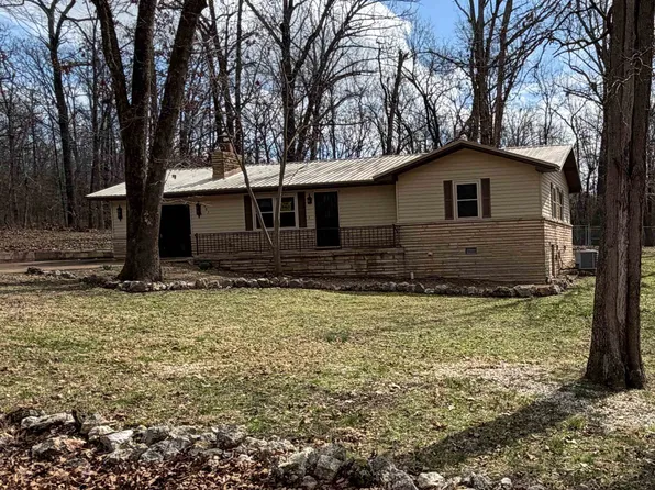 903 Arkansas Ave, Horseshoe Bend, AR 72512