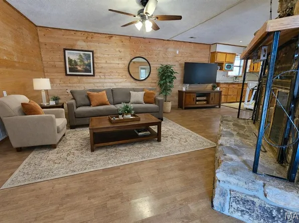 1504 Main St, Van Buren, MO 63965