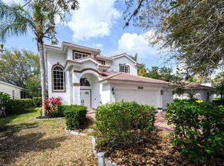 2380 Heritage Greens Dr, Naples, FL 34119