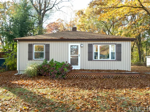 2875 Panzl St, Muskegon, MI 49444