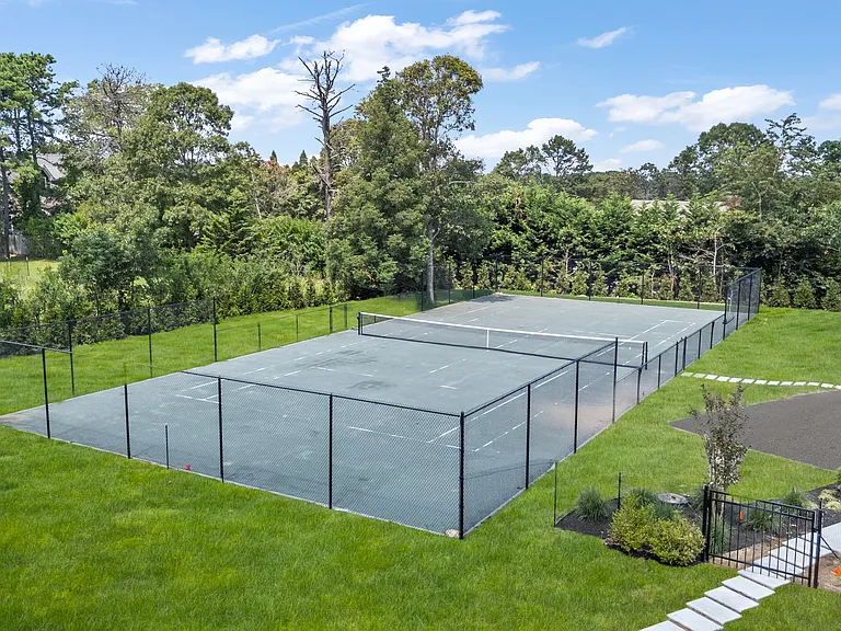 280 Shinnecock Hills Rd — Photo 67