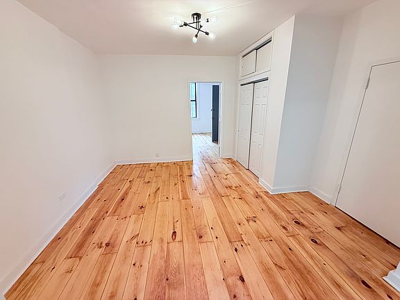 5th image of 506 President St #1