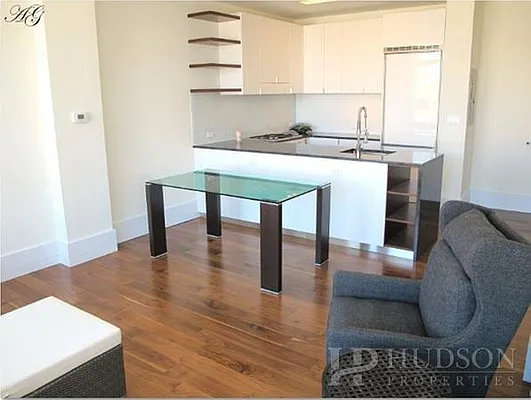 Rented by Hudson Properties | media 14