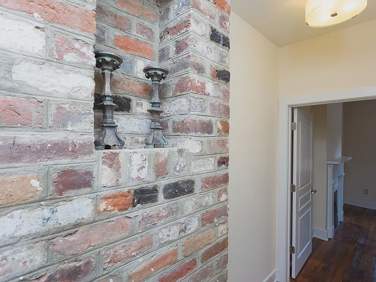 20 W Marshall St #2 — Photo 11