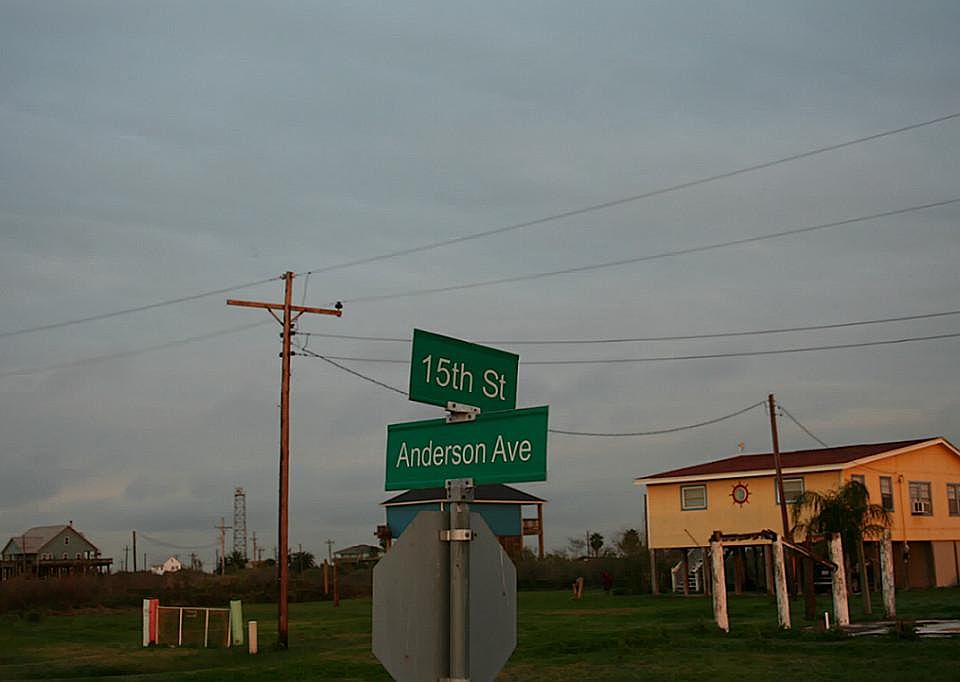 1st image of 1417 Anderson Ave