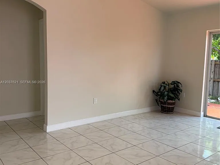 1107 NW 132nd Ct — Photo 7