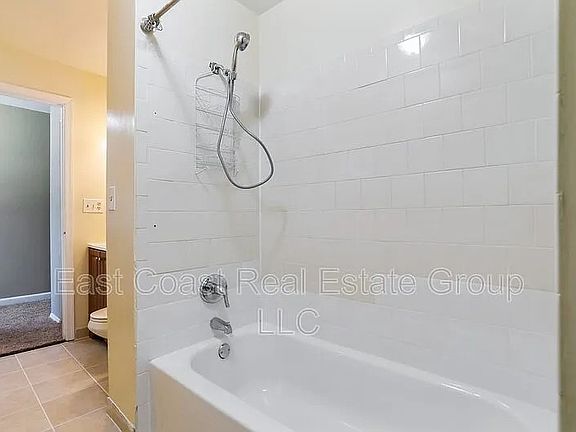 3rd image of 7681 Laytonia Dr