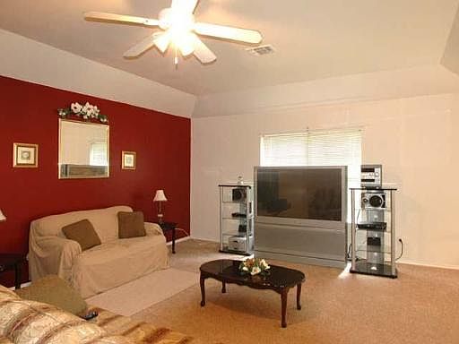 2nd image of 134 E GILLETTE BLVD