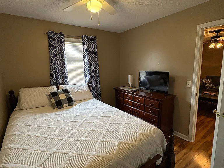 198 Harmony Dr — Photo 7