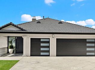 12336 Circula Panorama, Santa Ana, CA 92705