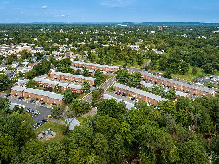 Douglass Gardens Apartments — Photo 18
