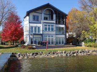 2405 Middleton Beach Rd, Middleton, WI 53562