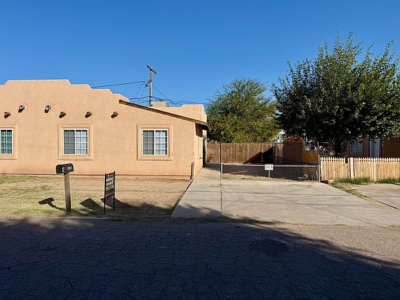 4th image of 985 S 37th Ave APT A
