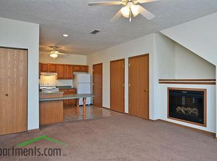 2403 Hampshire Dr APT 1, Champaign, IL 61820