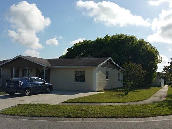 2nd image of 4821 Haines Cir