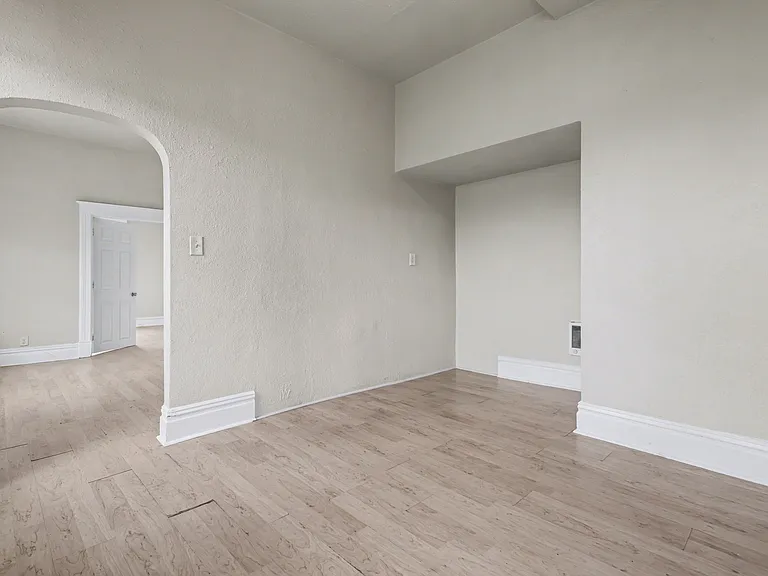 3602 W Colorado Ave #101 — Photo 9