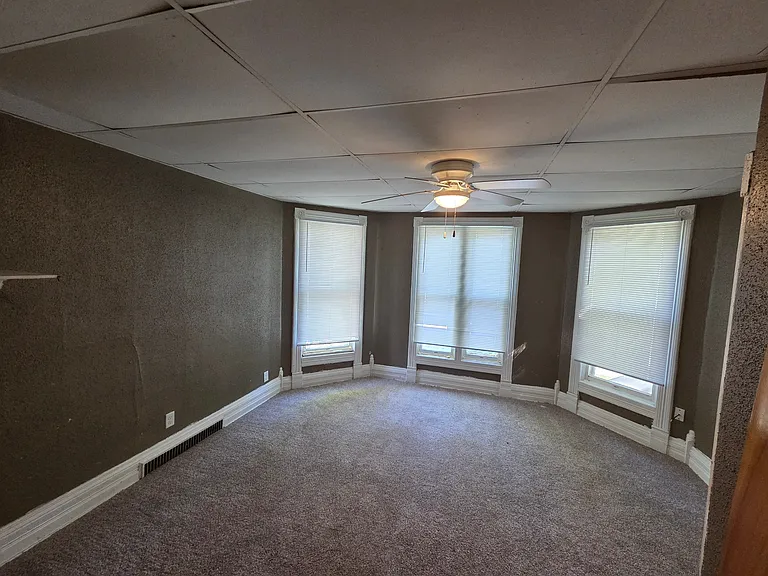 830 W Jefferson St #2 — Photo 2