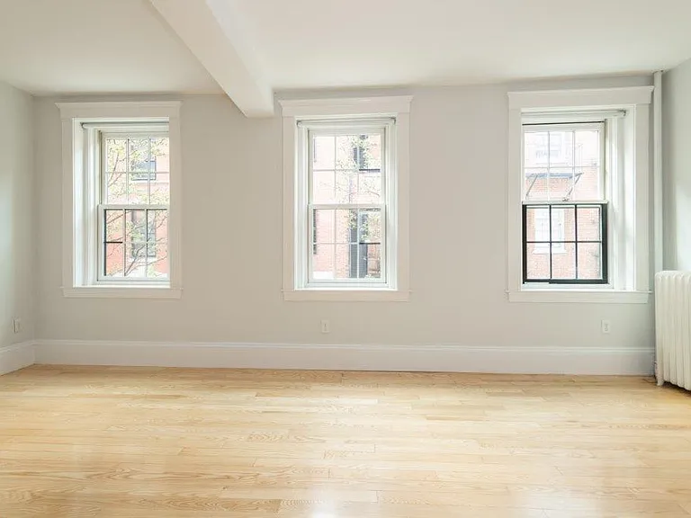 85 Myrtle St #2 — Photo 8