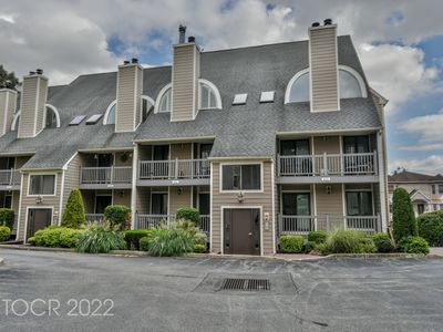 910 River Renaissance #C10, East Rutherford, NJ, 07073