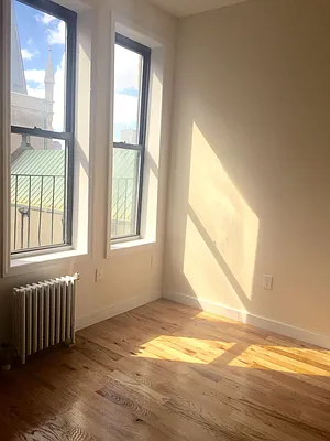 Rented by Mason Real Estate | media 17