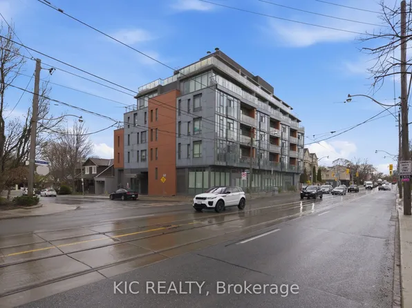 60 Haslett Ave #408, Toronto, ON M4L 0A9